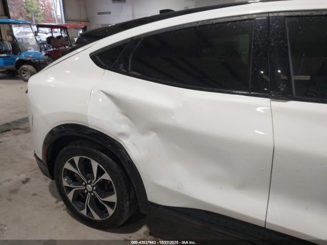 2022 FORD MUSTANG MACH-E 3FMTK3RM9NMA15496 Photo 5