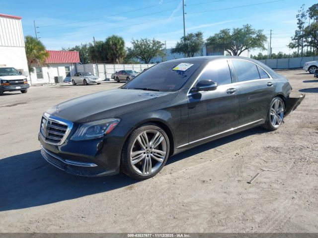 2018 MERCEDES-BENZ S 560 WDDUG8DB3JA371856 Photo 1