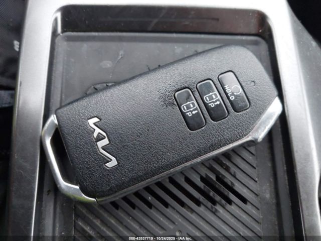 2022 KIA EV6 KNDC3DLC3N5048233 Photo 10