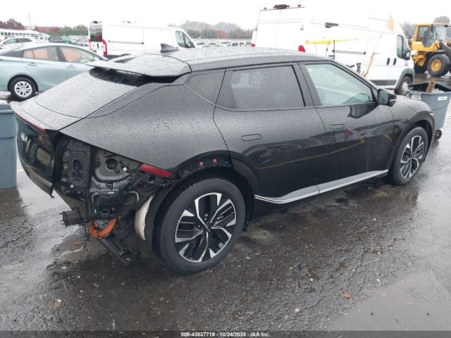2022 KIA EV6 KNDC3DLC3N5048233 Photo 3