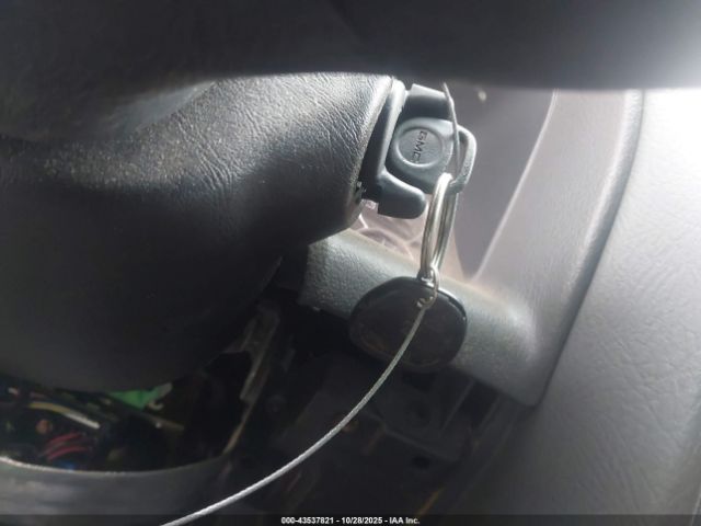 2002 GMC ENVOY 1GKDS13S122357410 Photo 10