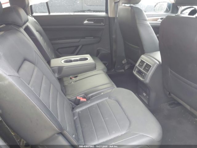 2018 VOLKSWAGEN ATLAS 1V2NR2CA6JC581353 Photo 7