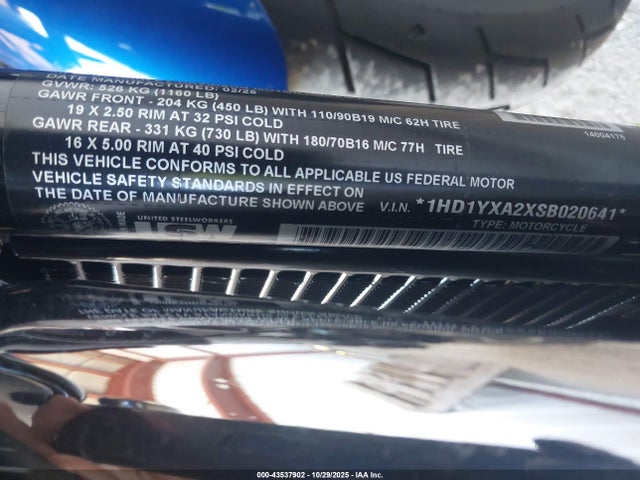 2025 HARLEY-DAVIDSON FXLRST 1HD1YXA2XSB020641 Photo 9