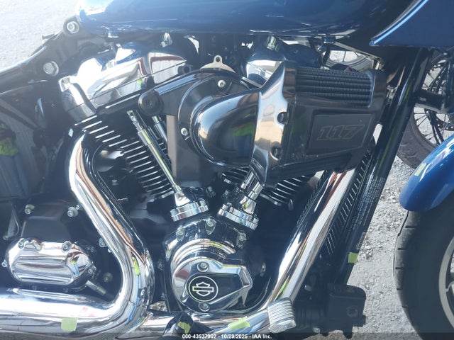 2025 HARLEY-DAVIDSON FXLRST 1HD1YXA2XSB020641 Photo 7