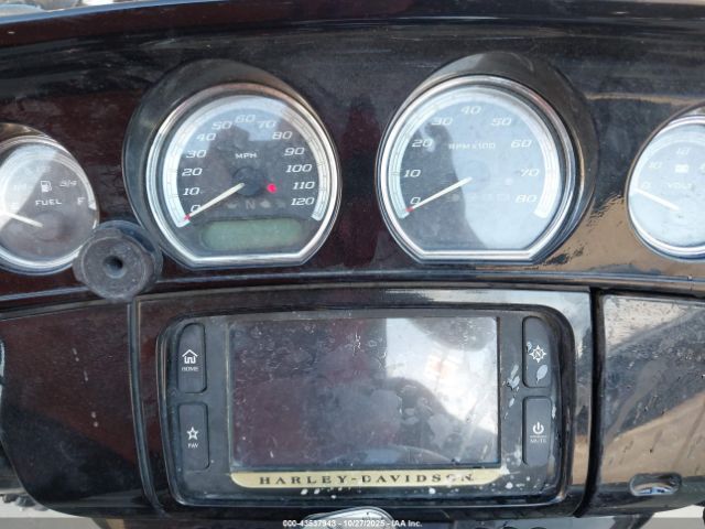 2016 HARLEY-DAVIDSON FLHTK 1HD1KEL12GB620846 Photo 6