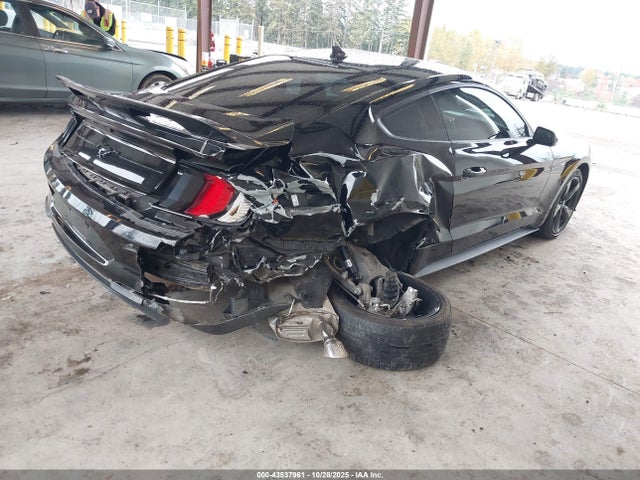 Ford Mustang Ecoboost Premium Fastback 2023 1FA6P8THXP5100227 Image 4
