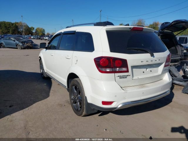 2020 DODGE JOURNEY 3C4PDCGB2LT261813 Photo 2