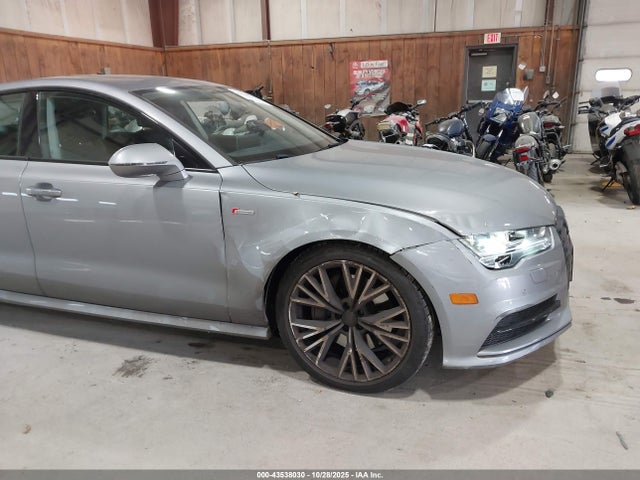 2016 AUDI A7 WAUWGAFC0GN101322 Photo 5