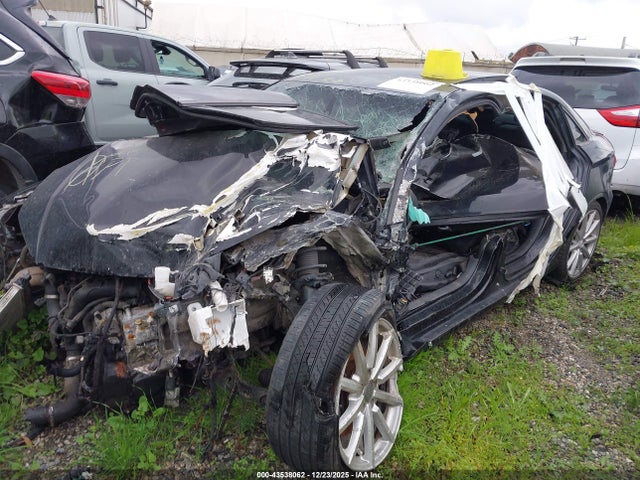 2016 AUDI A3 WAUA7GFF2G1057239 Photo 1