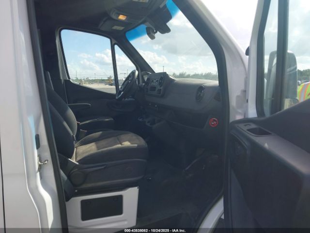 2021 MERCEDES-BENZ SPRINTER 2500 W1Y4EBHY4MT059030 Photo 4