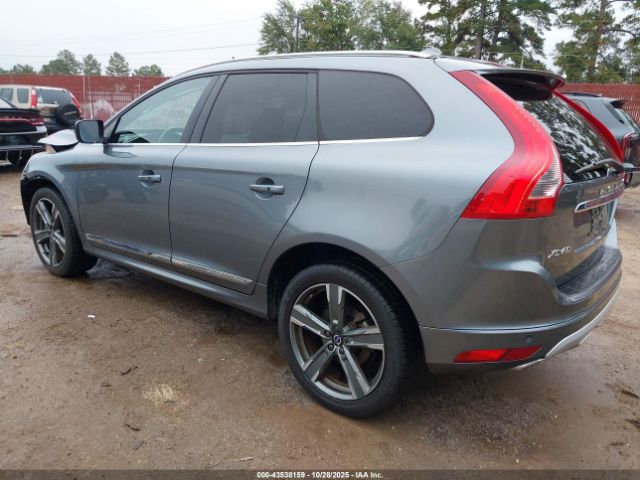 2017 VOLVO XC60 YV440MDR7H2027582 Photo 2