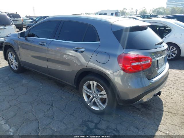 2016 MERCEDES-BENZ GLA 250 WDCTG4EB4GJ201568 Photo 2