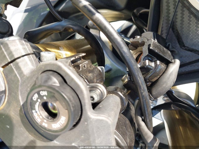 JS1GR7MA0S7100460 Suzuki GSX-R750