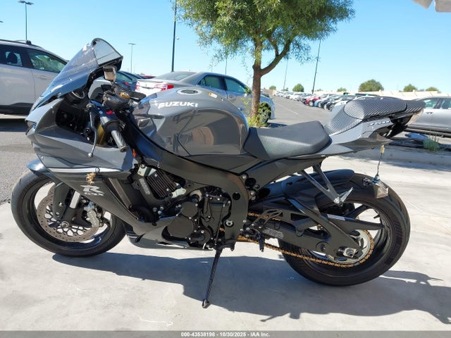 JS1GR7MA0S7100460 Suzuki GSX-R750