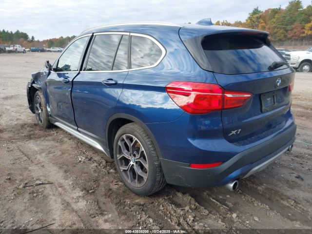 2021 BMW X1 WBXJG9C00M5T62583 Photo 2