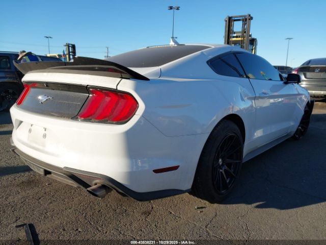 2021 FORD MUSTANG 1FA6P8TH2M5151751 Photo 3
