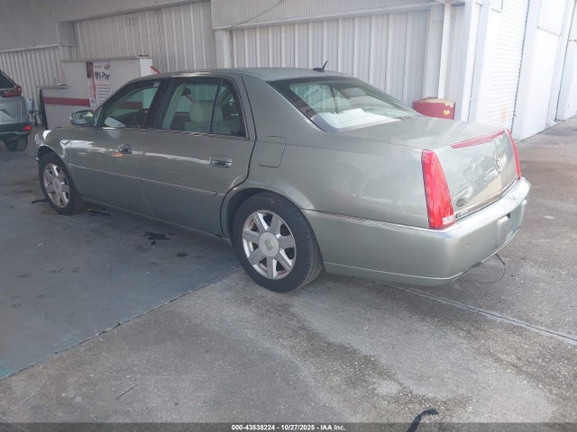 2007 CADILLAC DTS 1G6KD57Y37U137249 Photo 2