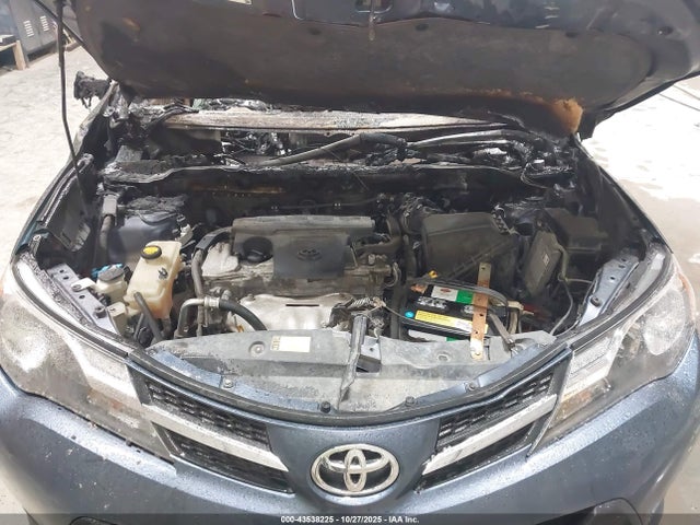 Toyota Rav4 Limited 2014 JTMDFREVXED051093 Image 10
