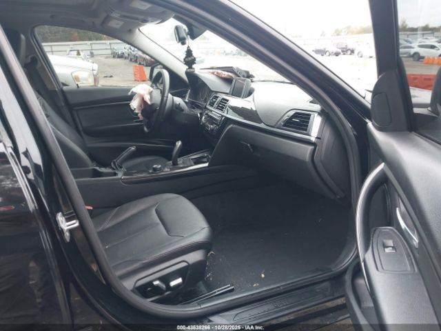 2017 BMW 320I WBA8A9C34HK864394 Photo 4