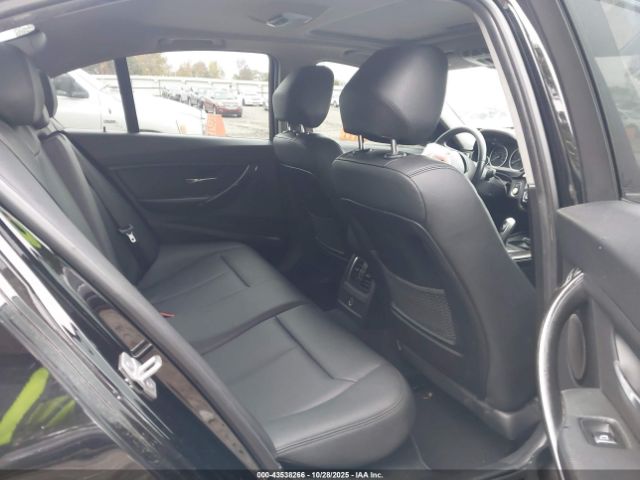 2017 BMW 320I WBA8A9C34HK864394 Photo 7