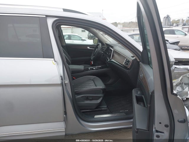 2024 Volkswagen Atlas 2.0t Sel Premium R-line მანქანა იყიდება აუქციონზე, vin: 1V2FR2CA2RC621802, აუქციონის ნომერი: 43538331