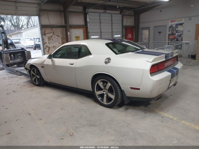 2011 DODGE CHALLENGER 2B3CJ7DJ2BH505205 Photo 2