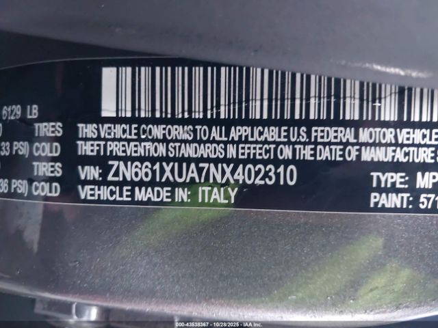 2022 MASERATI LEVANTE ZN661XUA7NX402310 Photo 8