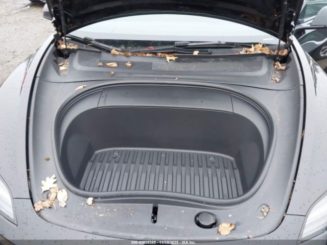 2024 TESLA MODEL 3 5YJ3E1ET7RF809887 Photo 9