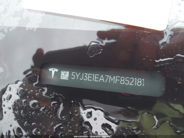 2021 TESLA MODEL 3 5YJ3E1EA7MF852181 Photo 8