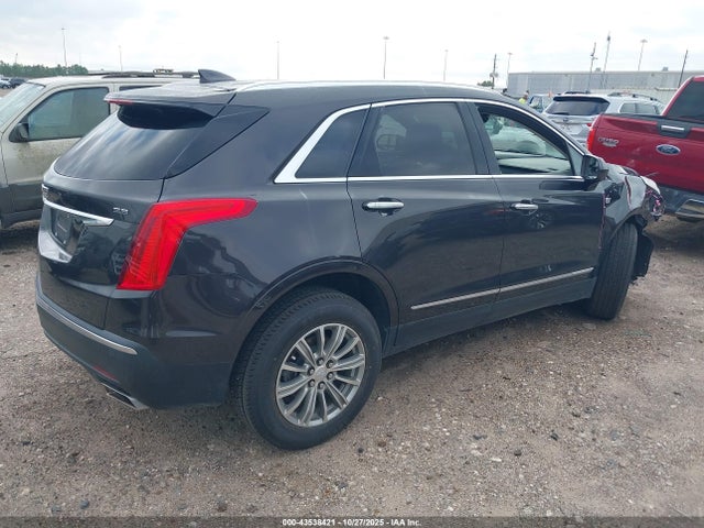 2017 CADILLAC XT5 1GYKNBRS4HZ271638 Photo 3