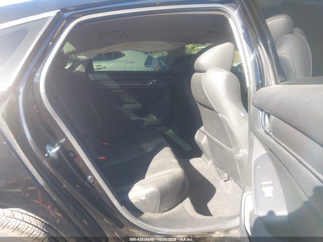 1HGCV1F46NA098615 Honda Accord Sport Special Edition