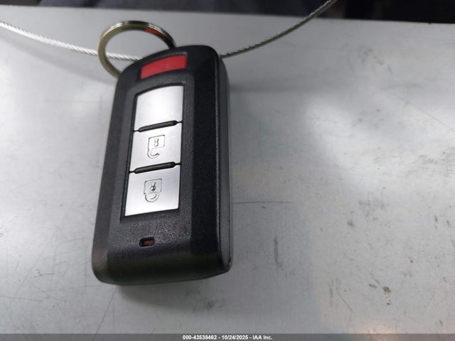 2019 MITSUBISHI OUTLANDER JA4AD3A30KZ003816 Photo 10