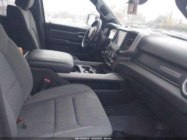 2022 RAM 1500 1C6SRFFM1NN314155 Photo 4