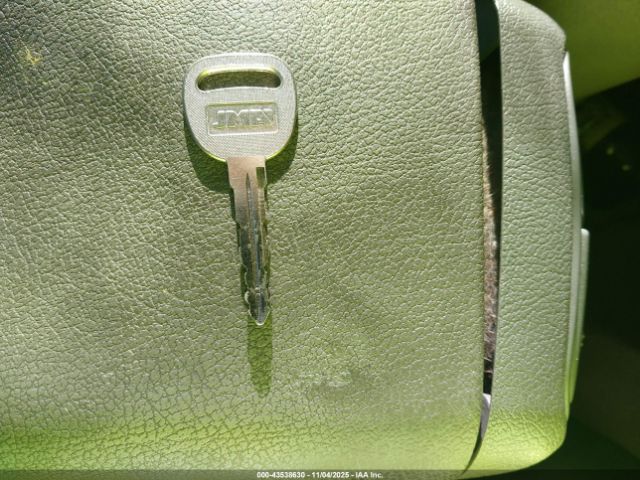 2002 GMC YUKON XL 1500 3GKFK16Z32G201779 Photo 10