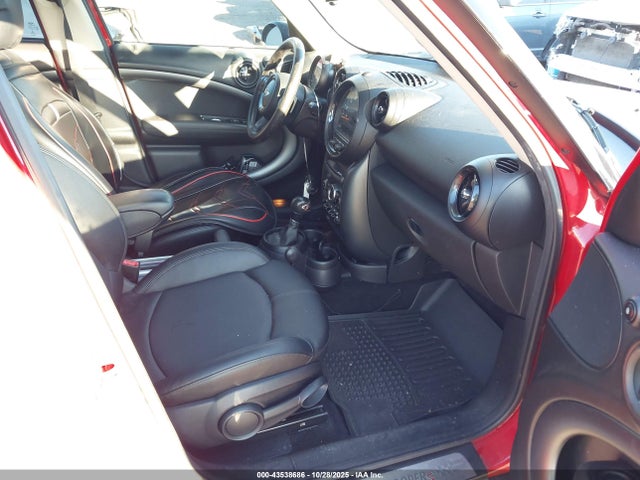 2015 MINI COUNTRYMAN WMWZC5C56FWP49018 Photo 4
