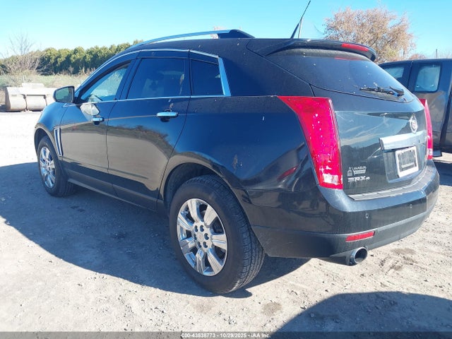 2014 CADILLAC SRX 3GYFNEE38ES555980 Photo 2