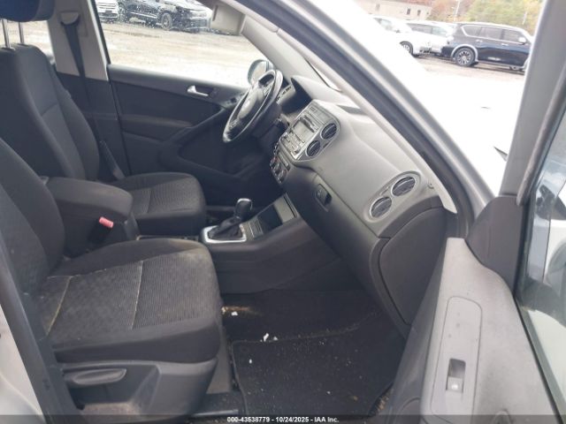 2014 VOLKSWAGEN TIGUAN WVGBV3AXXEW596502 Photo 4