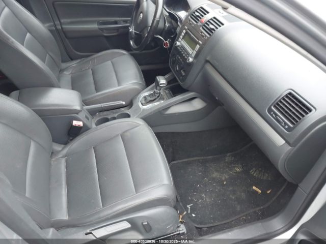 2009 VOLKSWAGEN JETTA 3VWRA71K69M062054 Photo 4