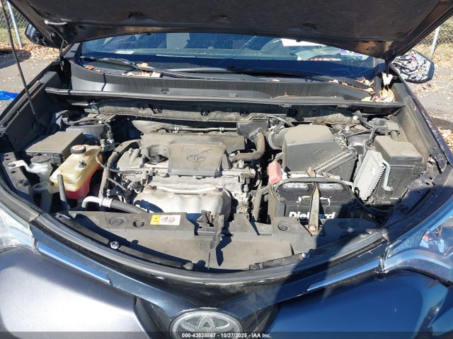 2017 TOYOTA RAV4 JTMBFREV1HJ702026 Photo 9