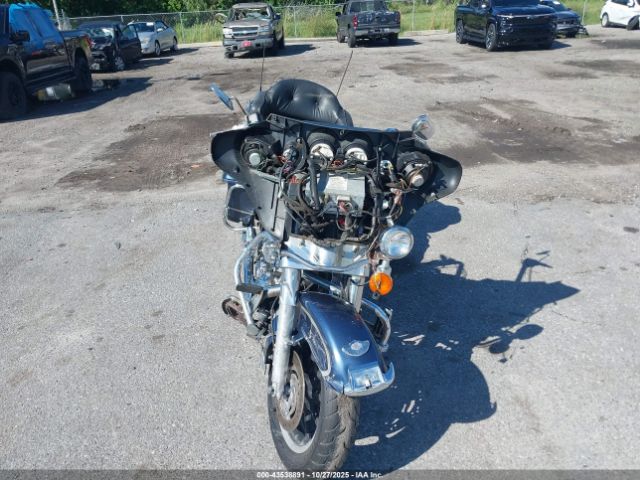 2003 HARLEY-DAVIDSON FLHTCUI 1HD1FCW133Y644472 Photo 4