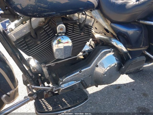 2003 HARLEY-DAVIDSON FLHTCUI 1HD1FCW133Y644472 Photo 8