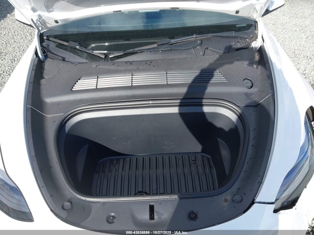 2023 TESLA MODEL Y 7SAYGAEE7PF812158 Photo 9