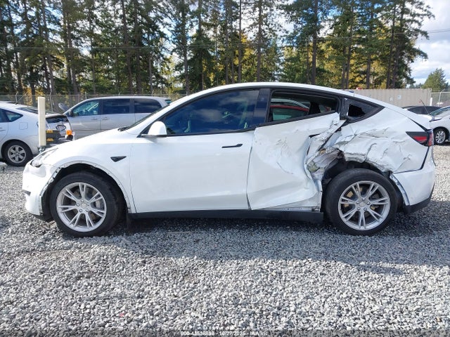 2023 TESLA MODEL Y 7SAYGAEE7PF812158 Photo 5