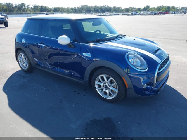 2018 MINI HARDTOP WMWXP7C52J2A47210