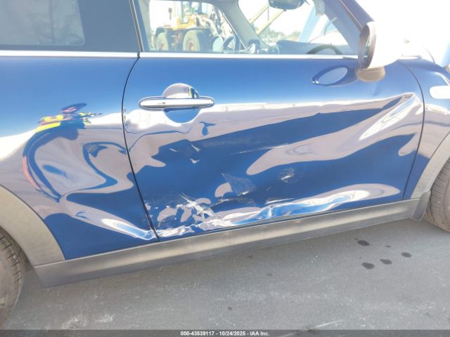 2018 MINI HARDTOP WMWXP7C52J2A47210 Photo 5