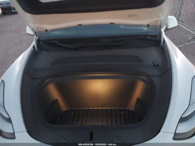 2022 TESLA MODEL Y 7SAYGDEE8NF357061 Photo 9