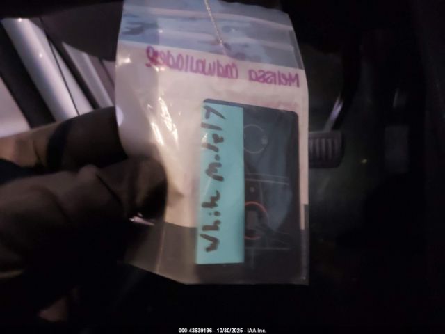 2022 TESLA MODEL Y 7SAYGDEE8NF357061 Photo 10