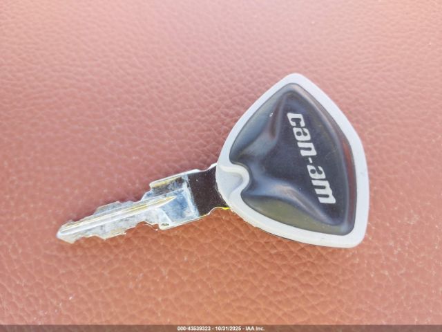 2014 CAN-AM SPYDER ROADSTER 2BXNBDD12EV008762 Photo 10