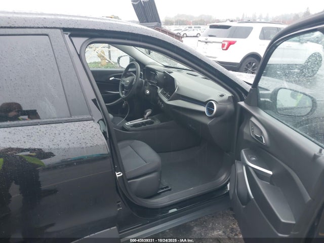 Chevrolet Trax Fwd Ls 2025 KL77LFEP5SC318807 Image 5