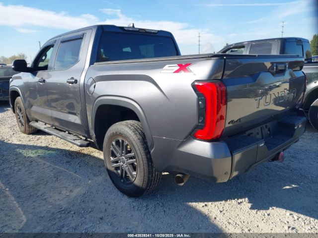 2024 TOYOTA TUNDRA 5TFLA5DB3RX229778 Photo 2